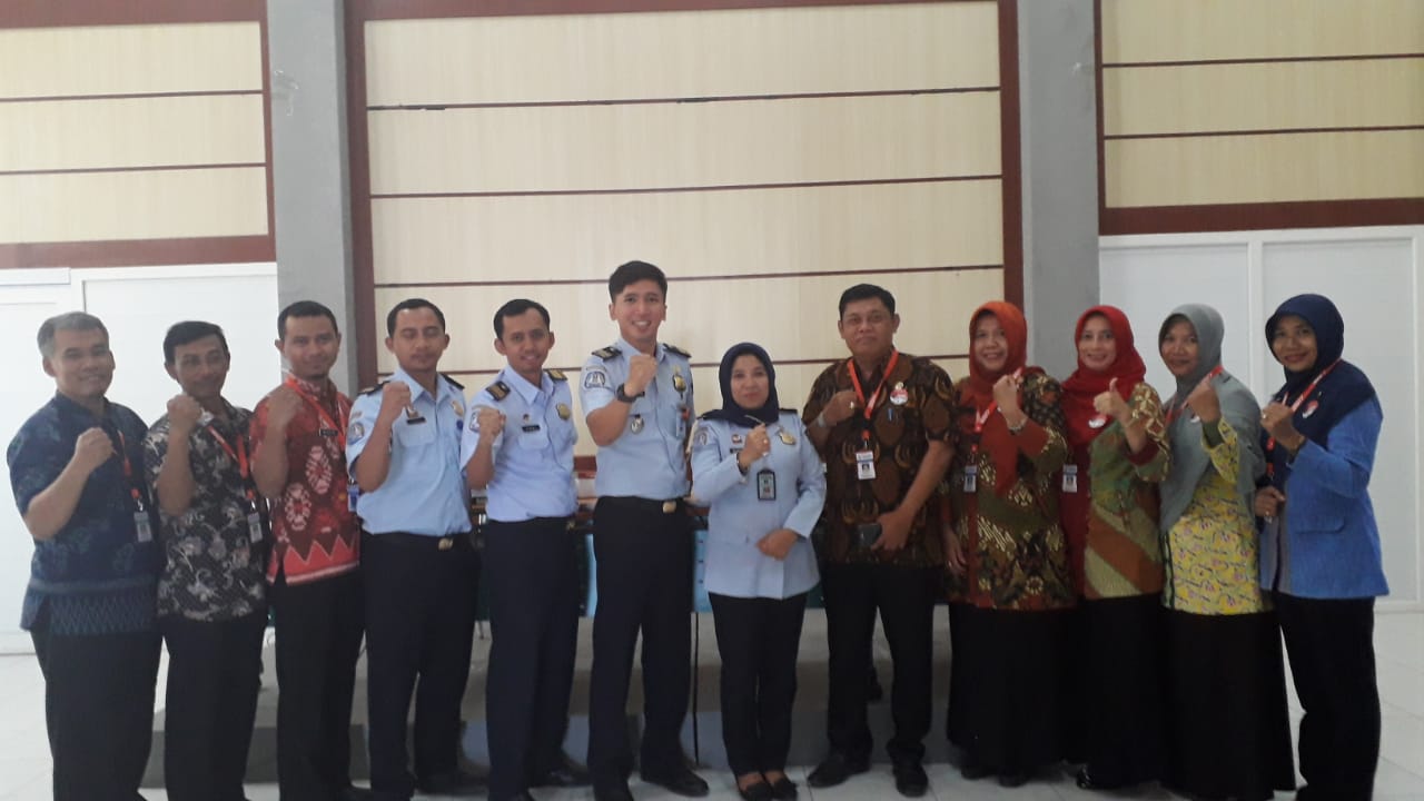 Rakor Dispendukcapil dengan Kantor Imigrasi